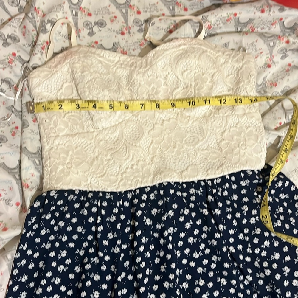 Pretty   medium size summer dress for big girls